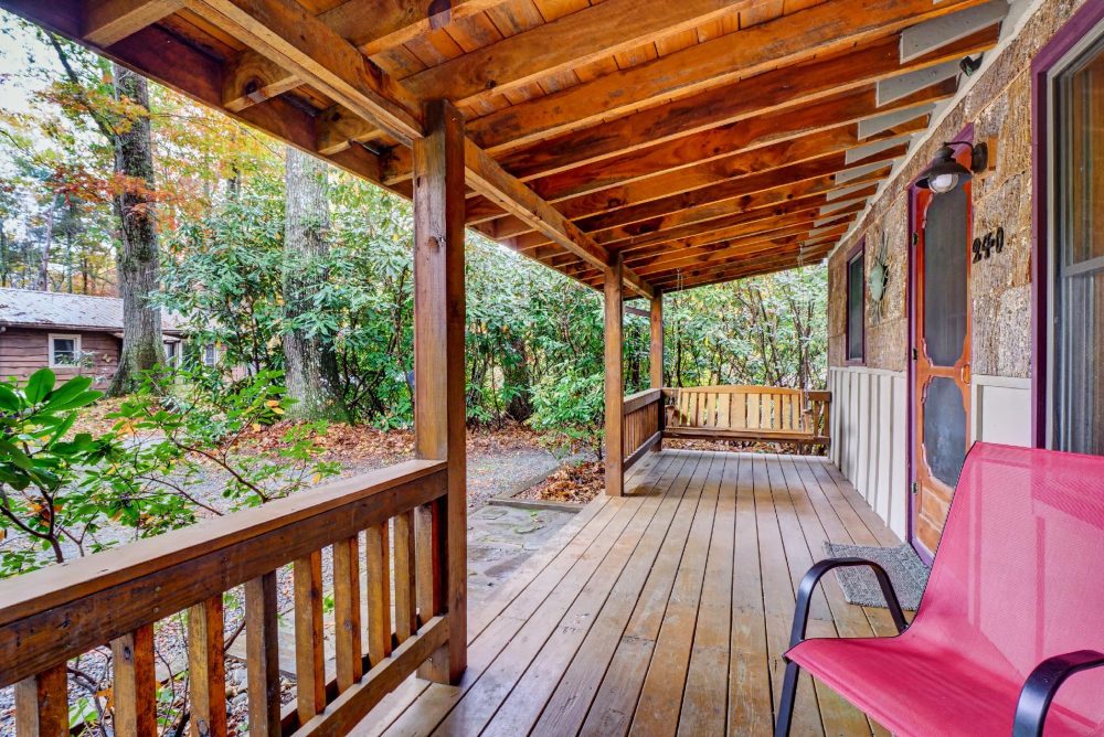 Close to Adventure Heart of Linville Falls Flying Squirrel Cottages